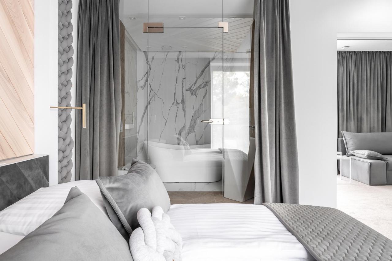 33 Apartahotel